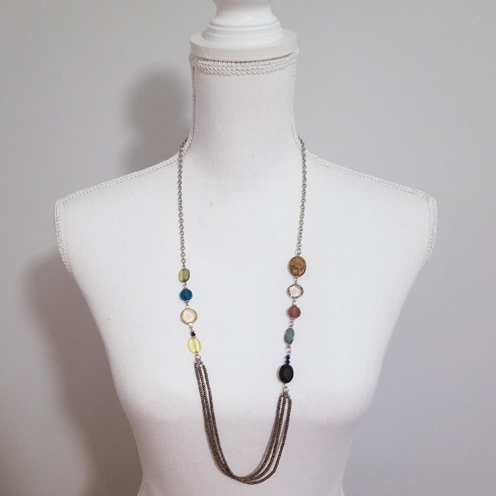 GORGEOUS NECKLACE